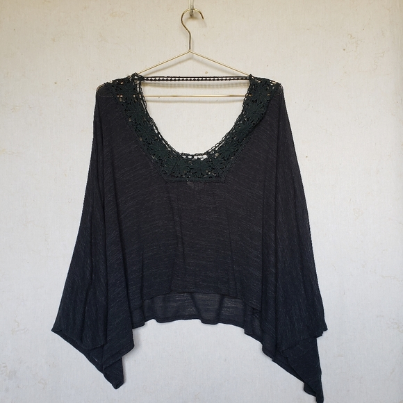 Urban Outfitters summer poncho boho blouse top - Picture 6 of 6